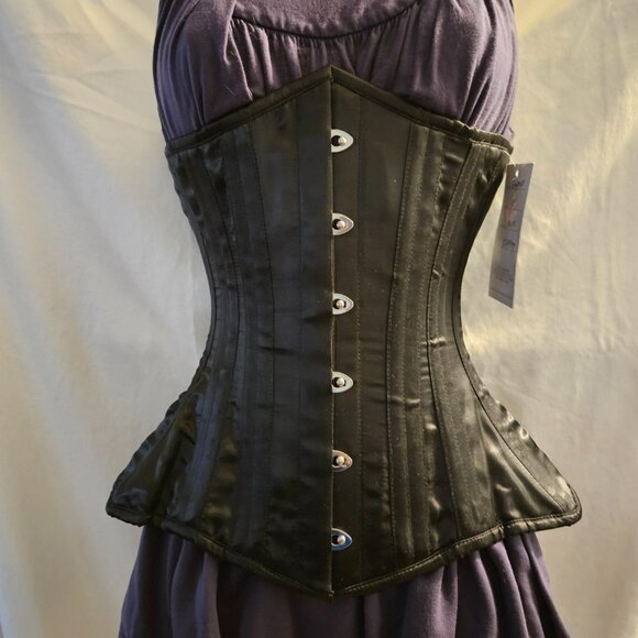 *SALE!* NWT White Bridal XXS 18" Tight Lacing Corset - Picture 10 of 15